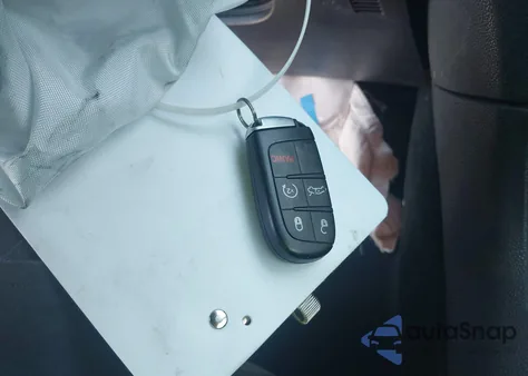 2023 Chrysler 300 300S из США, поврежденный, VIN 2C3CCABG3PH624521